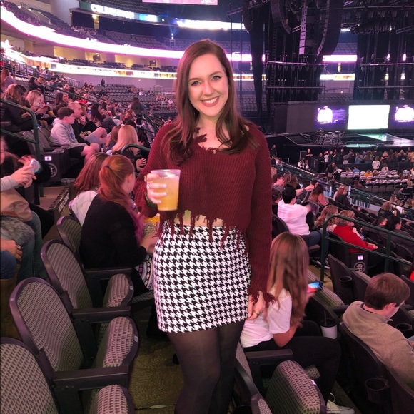 Houndstooth mini skirt - Picture 2 of 2